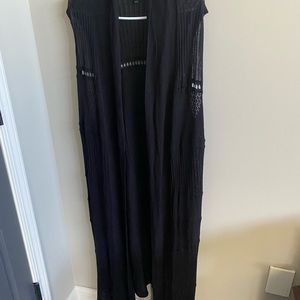 Floor Length Sleeveless Black Duster 18/20
